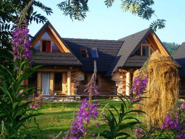 góralski domek,siano,trawnik puzzle online