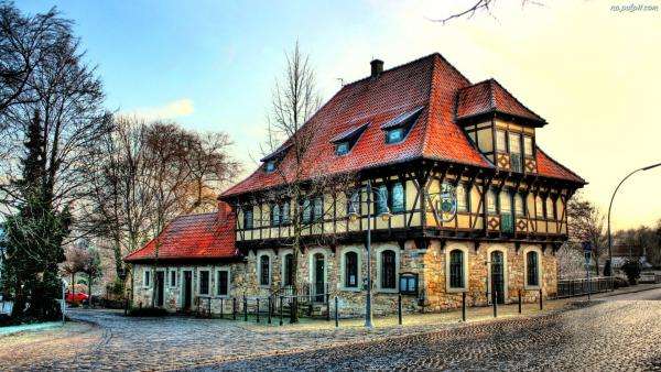 Niemcy,dom,ulica,drzewo puzzle online