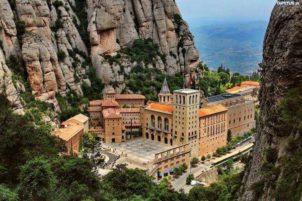 Klasztor Montserrat puzzle online