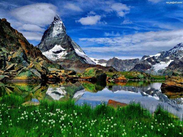 gory-trawa-jezioro puzzle online