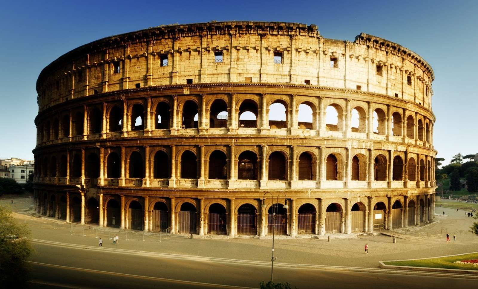 Koloseum puzzle online