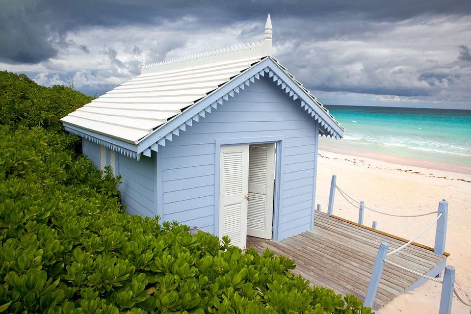 Domek na plaży. puzzle online