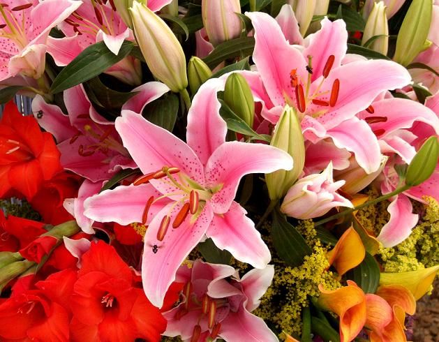 Bukiet kwiatów puzzle online