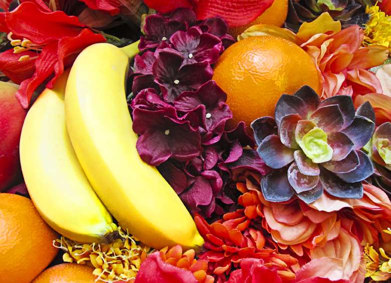 Kwiaty, banany, pomarańcze puzzle online
