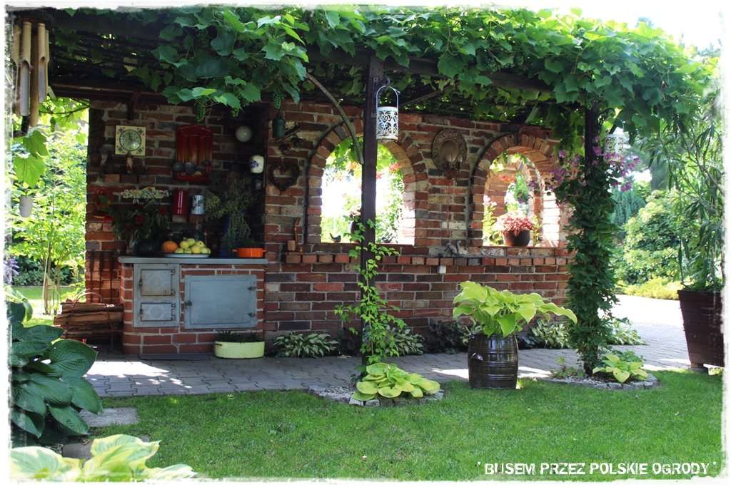 Kuchnia w ogrodzie. puzzle online
