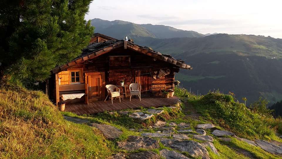 Chatka w Alpach. puzzle online