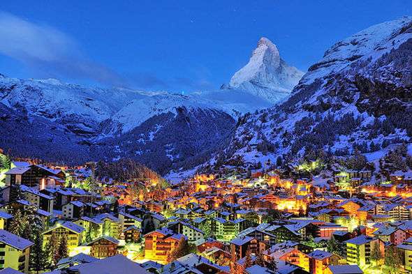 Zermatt nocą. puzzle online