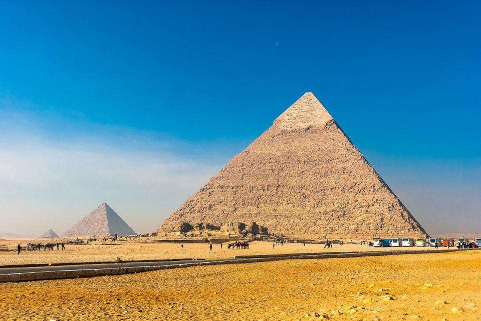 Egipskie piramidy. puzzle online