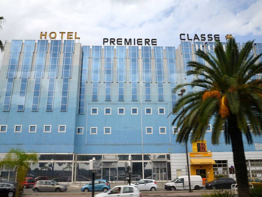 Nicea-Hotel Premiere Classe puzzle online