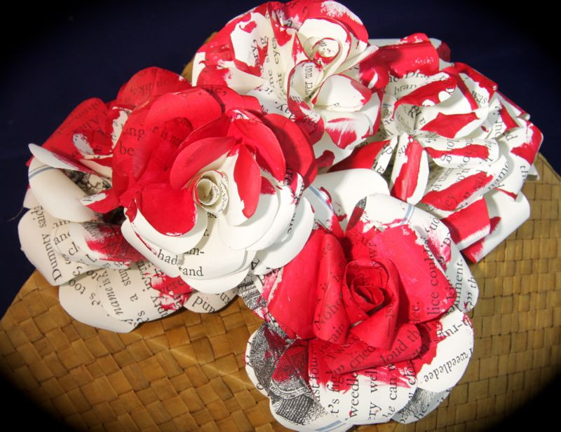 Nietypowe róże, białe róże puzzle online