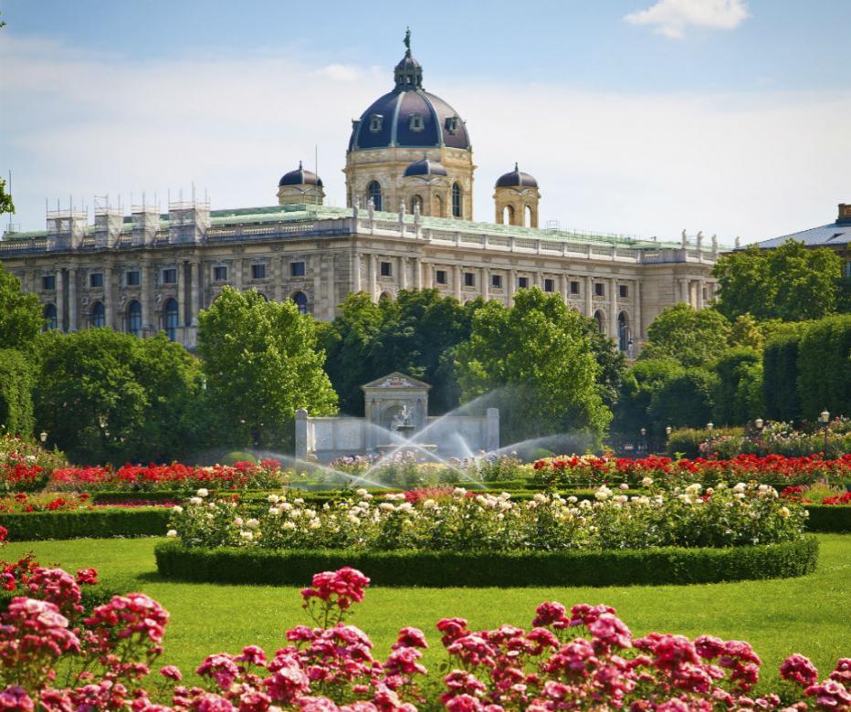 Park Volksgarten w Wiedniu. puzzle online