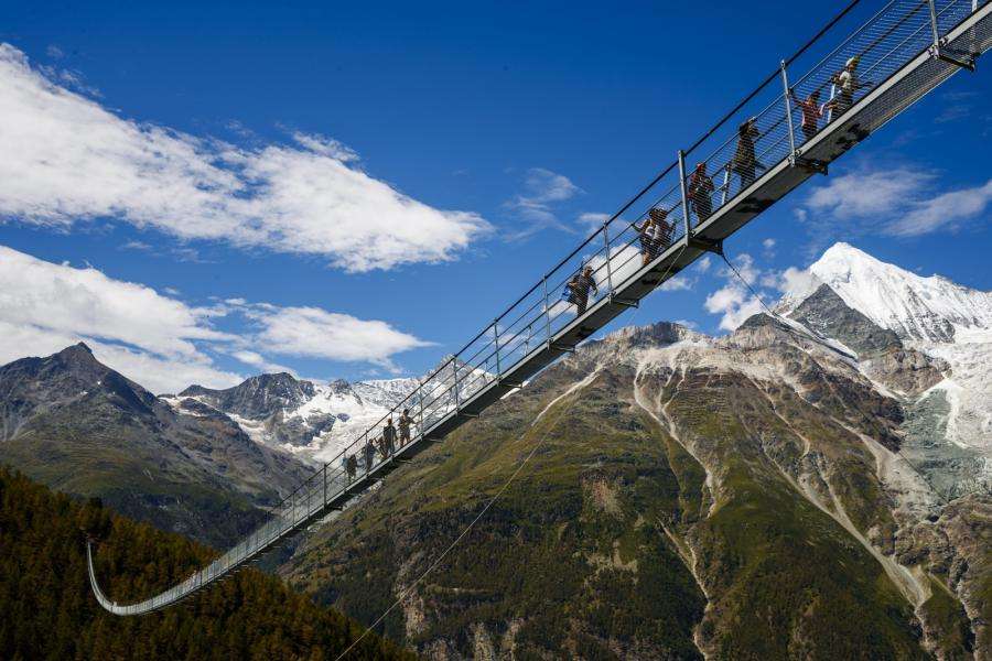 Wiszący most w Zermatt. puzzle online