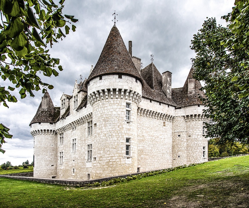 Chateau de Monbazillac puzzle online