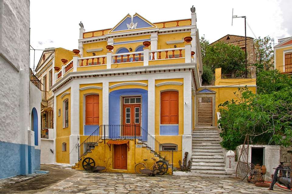 Kolorowy grecki dom . puzzle online