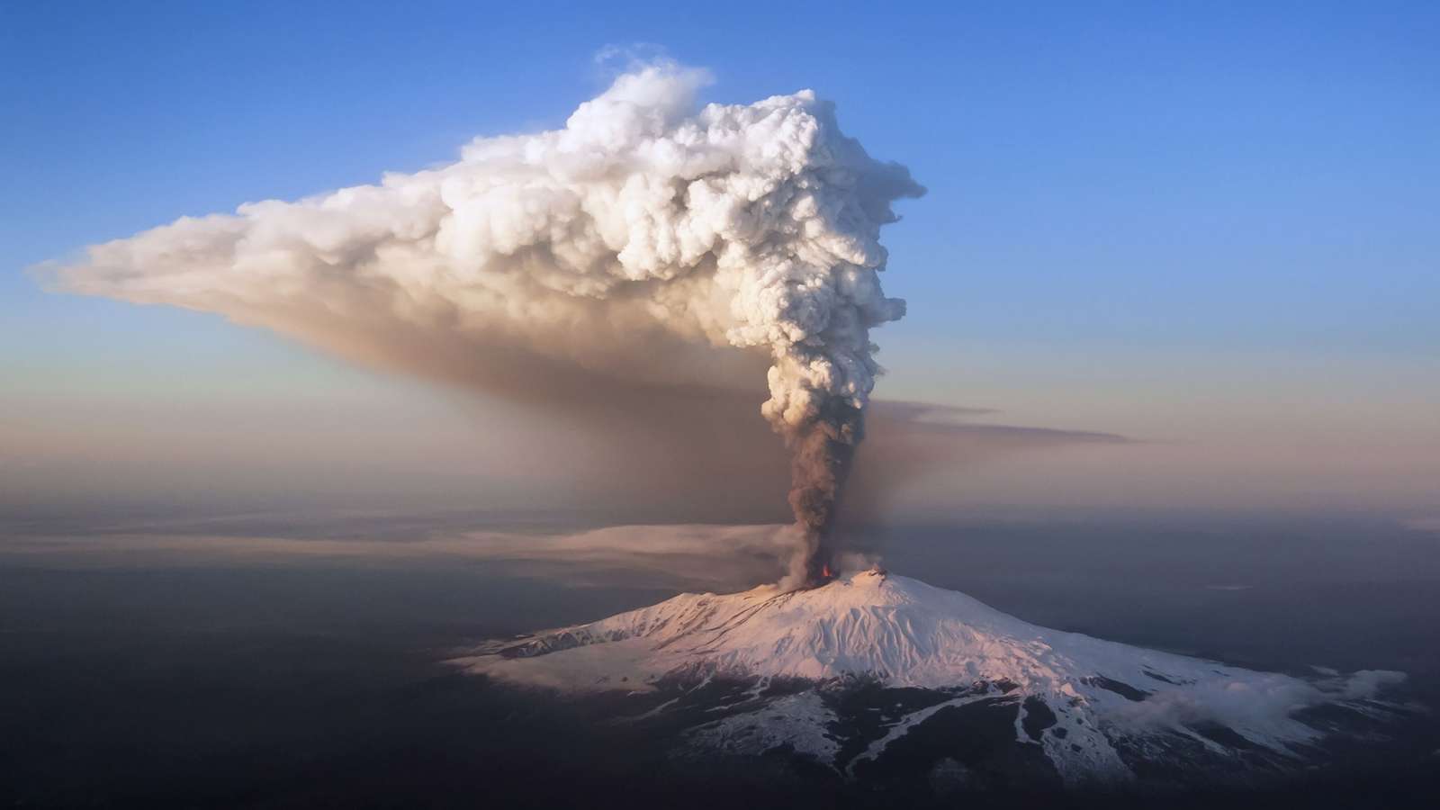 Wulkan sycylijski, Etna. puzzle online
