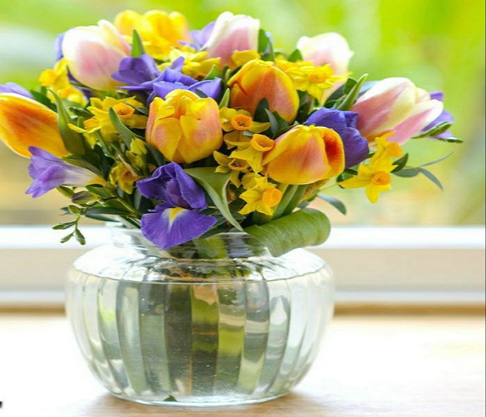 Wiosenne kwiaty - układanki puzzle online