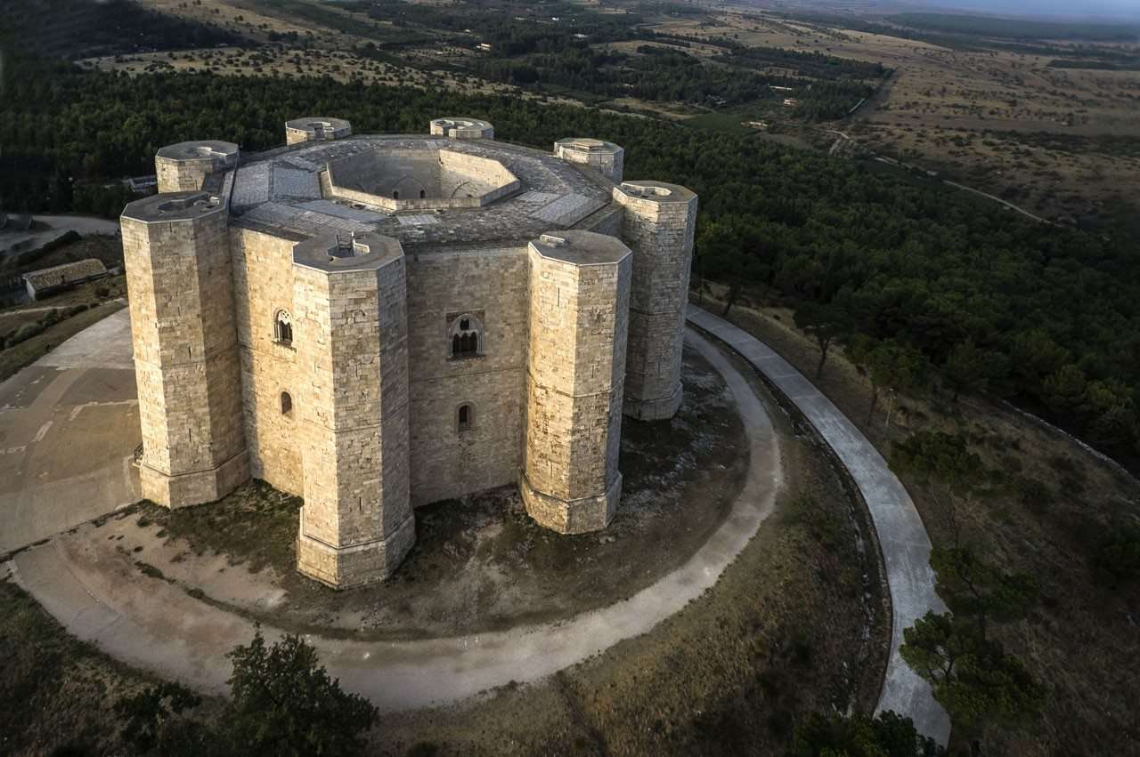 castle del monte puzzle online
