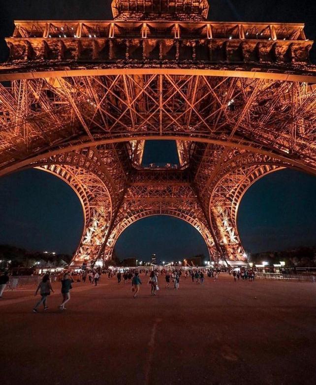 Onder de Eiffeltoren puzzel