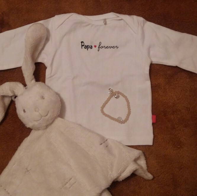 Clothes for the baby. jigsaw puzzle