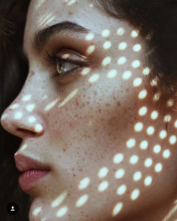 freckles and light puzzle online