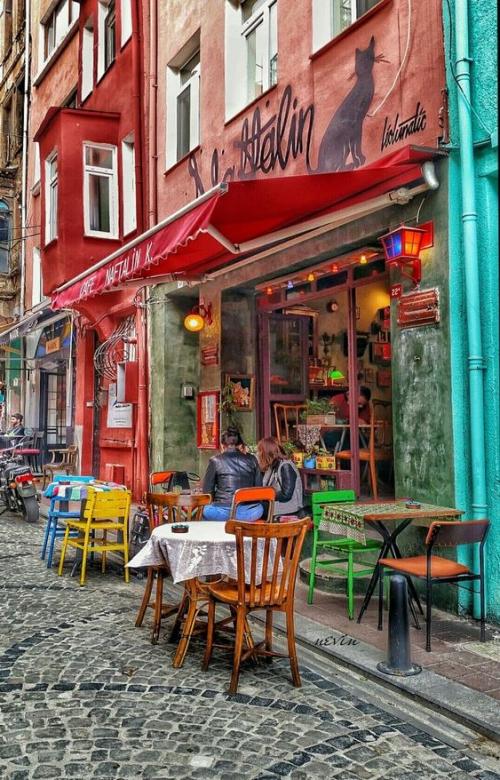 Piękna uliczki w Turcji puzzle online