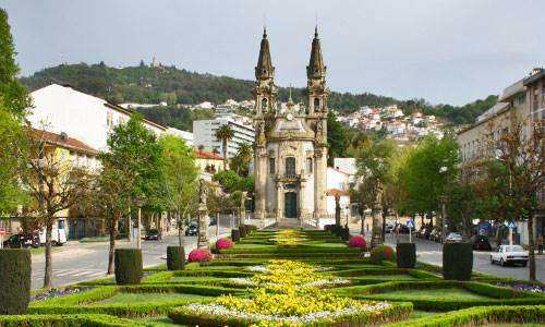 Widoczek w Guimaraes, Portugalia puzzle online