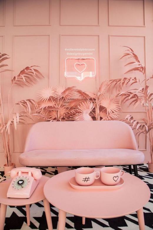 Różowy pokój puzzle online