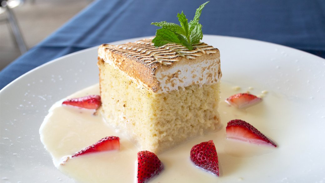 Jedzenie, kuchnia, ciasto Leches Tres puzzle online