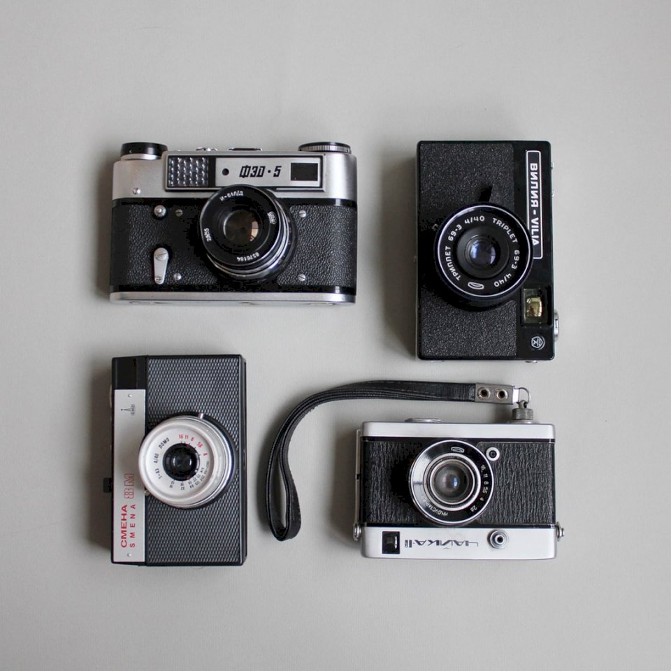 Vintage aparaty fotograficzne puzzle online