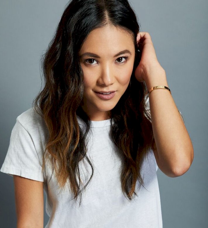 Ally Maki puzzle online