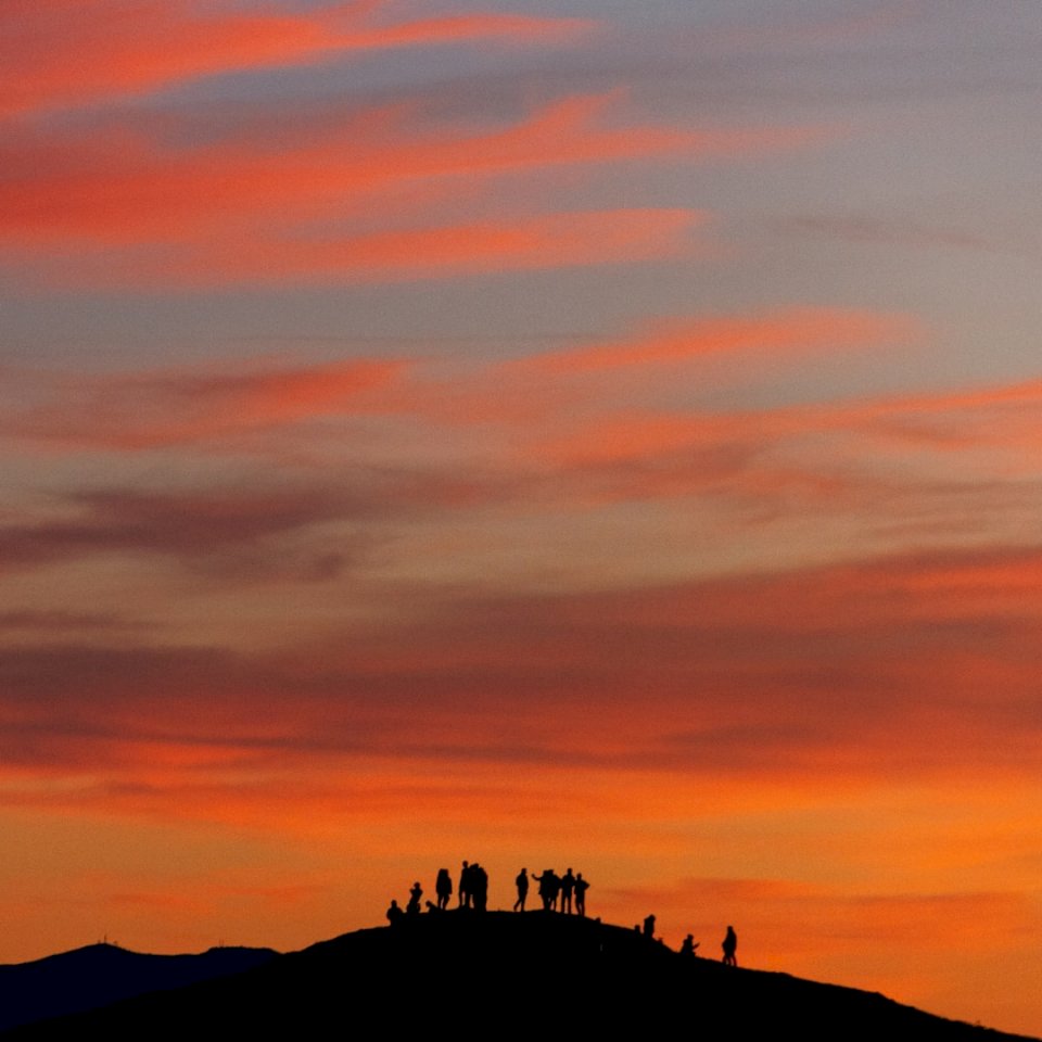 Zachód słońca na szczycie Twin Peaks. puzzle online