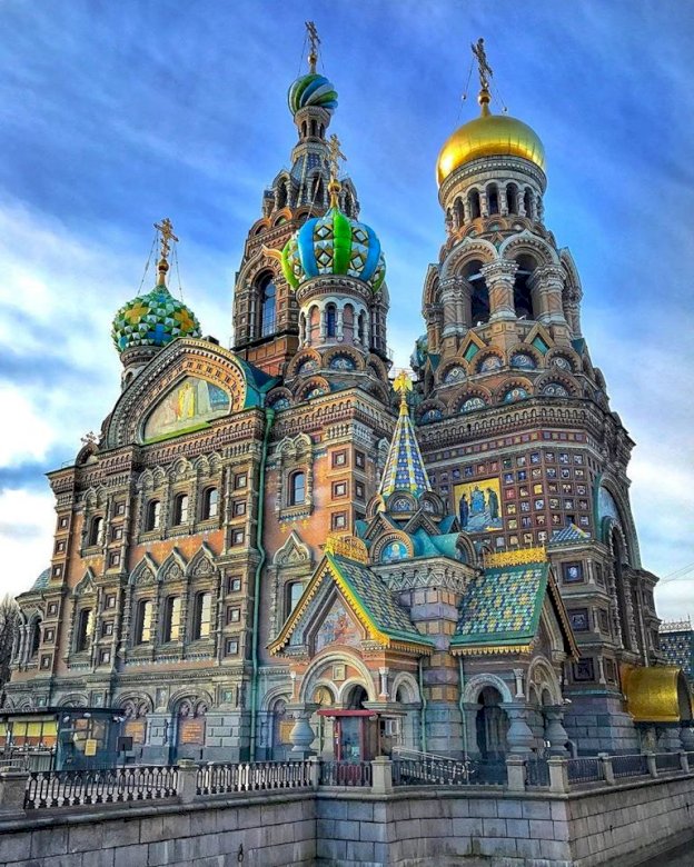 Cerkiew w Saint Petersburgu. puzzle online
