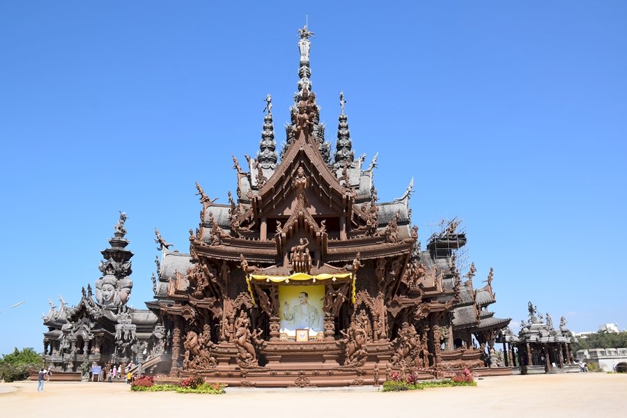 Świątynia Prawdy w Pattaya puzzle online