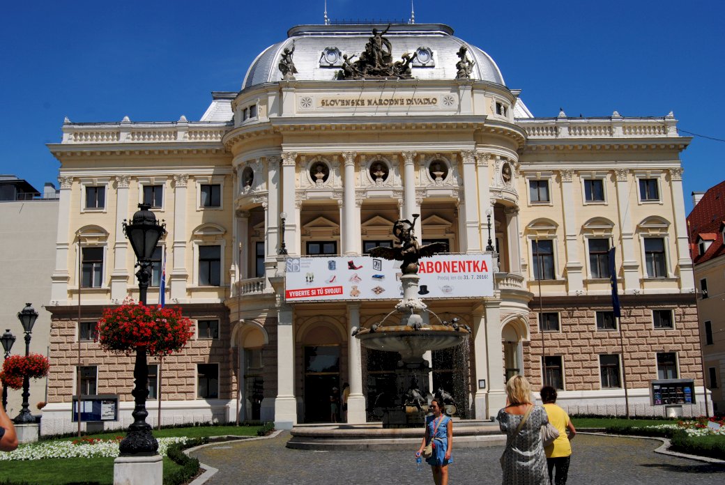 Opera w Wiedniu. puzzle online