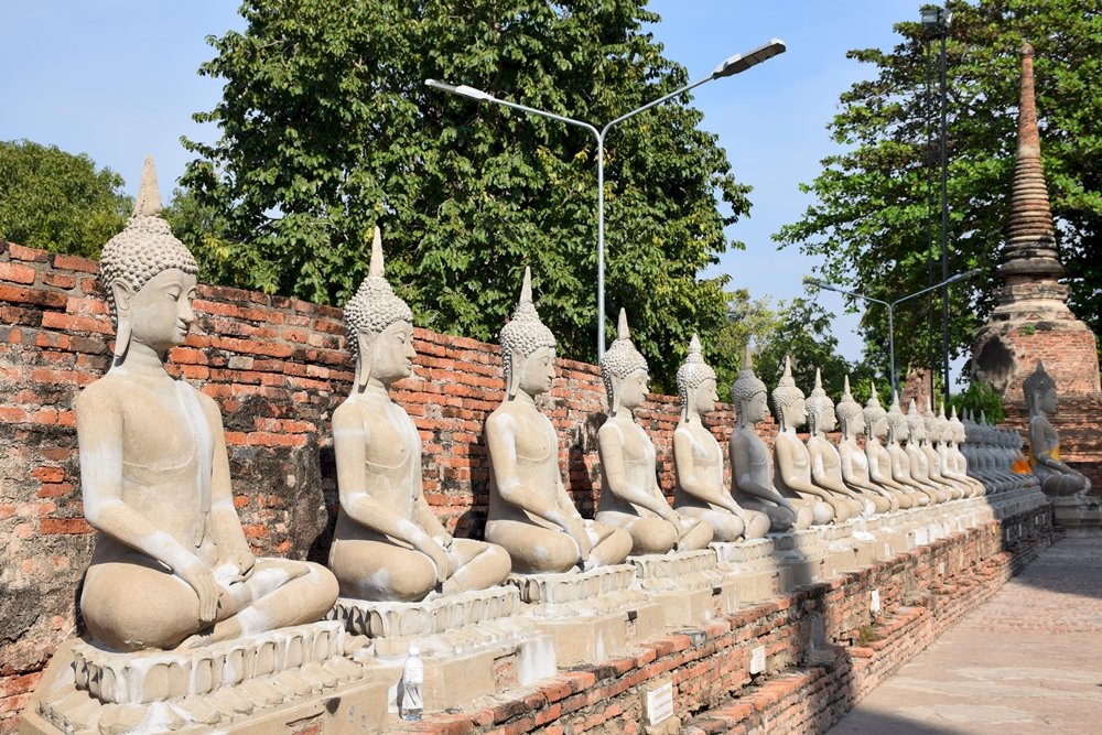 Buddyjska świątynia Ayutthaya Tajlandia puzzle online