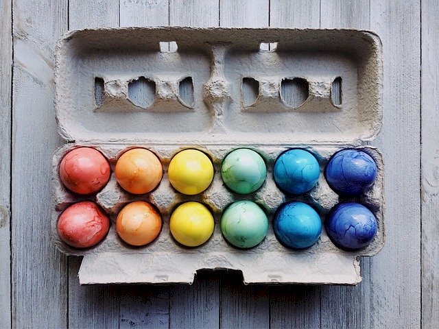 Kolorowe jajeczka puzzle online