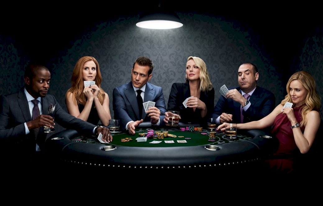 Suits poker game puzzle online