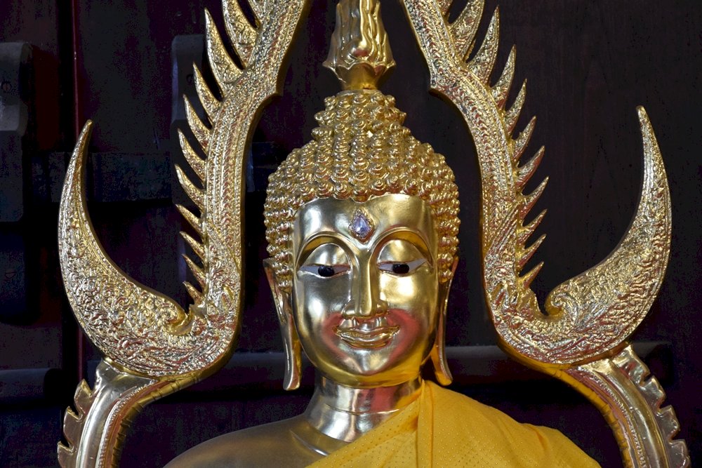 Budda z Chiang Mai w Tajlandii puzzle online