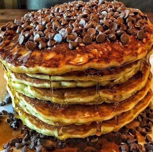 PANCAKES + CHOCOLATE CHIPS + SYRUP = LOVE! puzzle online