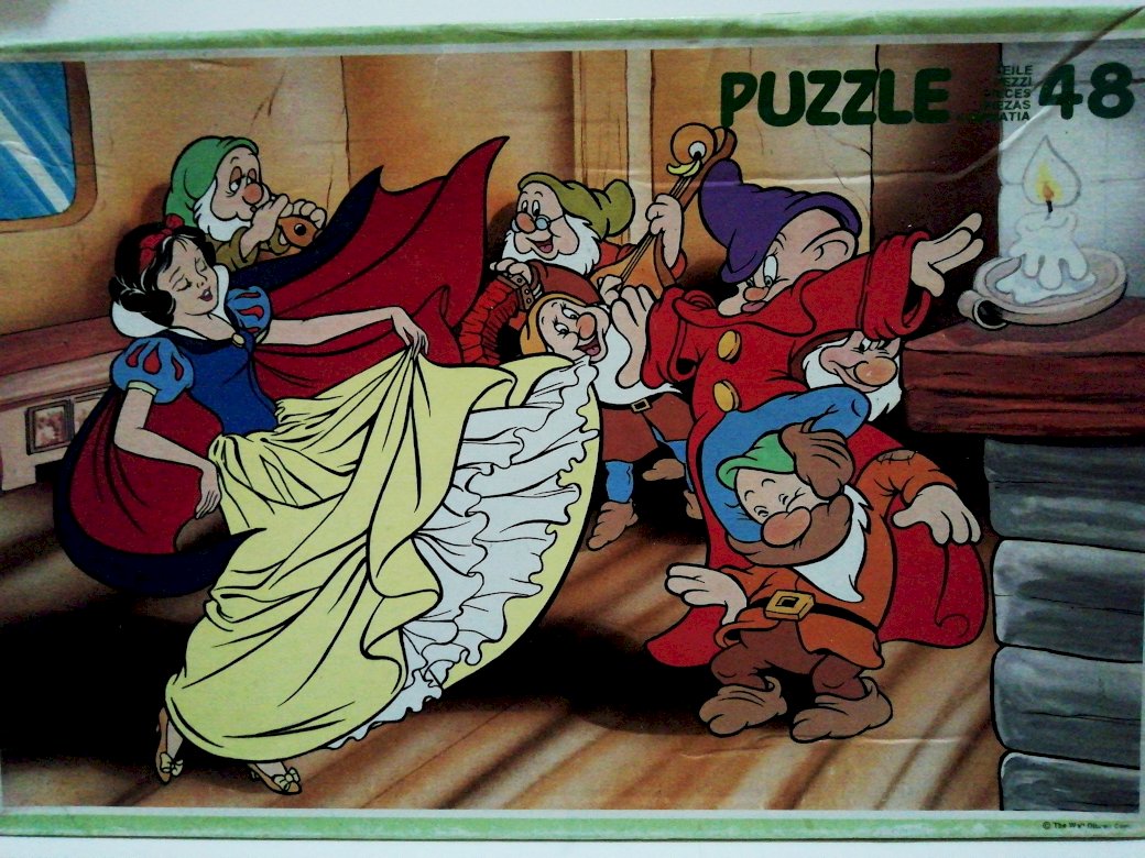 snow White puzzle online
