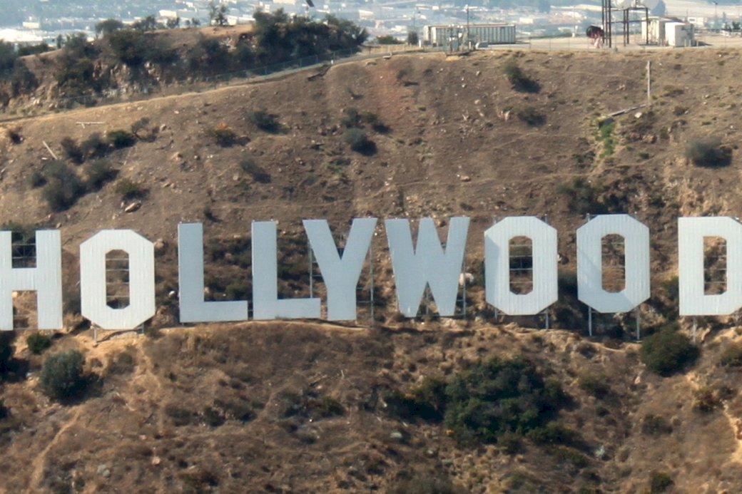 Hollywood puzzle online