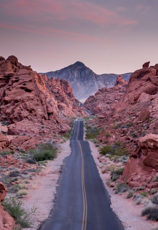 Droga przez Red Rocks w Nevadzie puzzle online