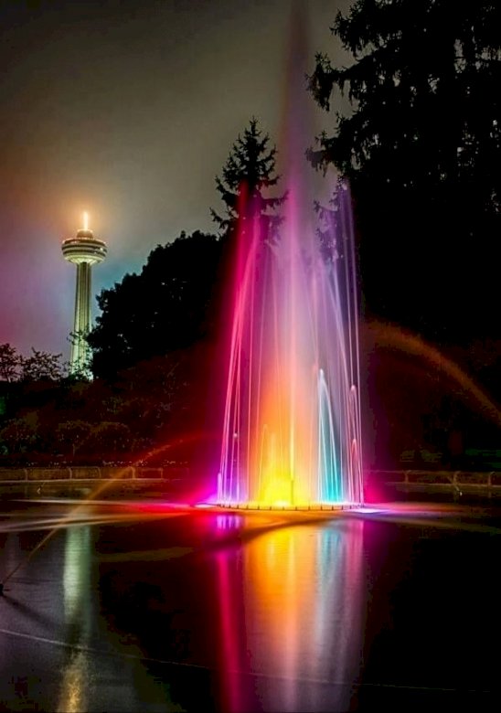Podświetlana fontanna. puzzle online