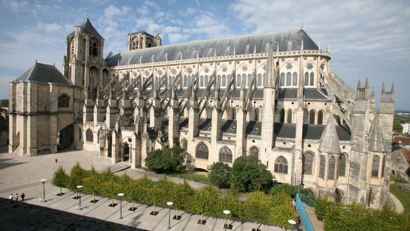 Katedra Bourges puzzle online