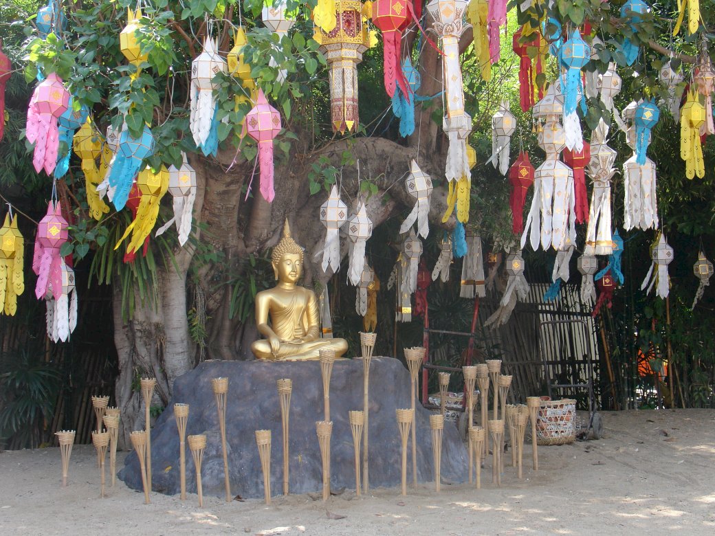 Budda w Chiang Mai puzzle online
