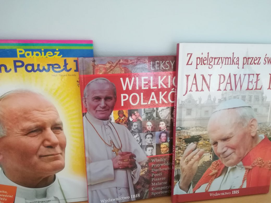 Jan Paweł II-100 rocznica Urodzin puzzle online