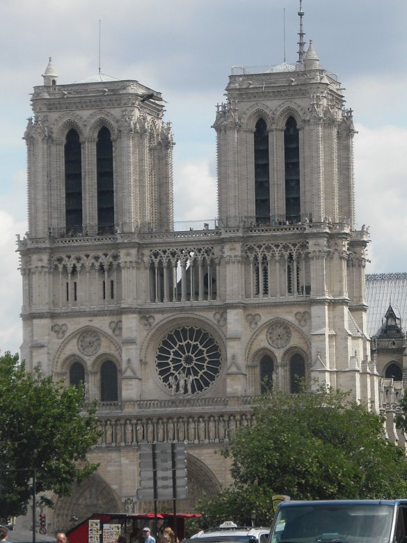Katedra Notre Dame puzzle online
