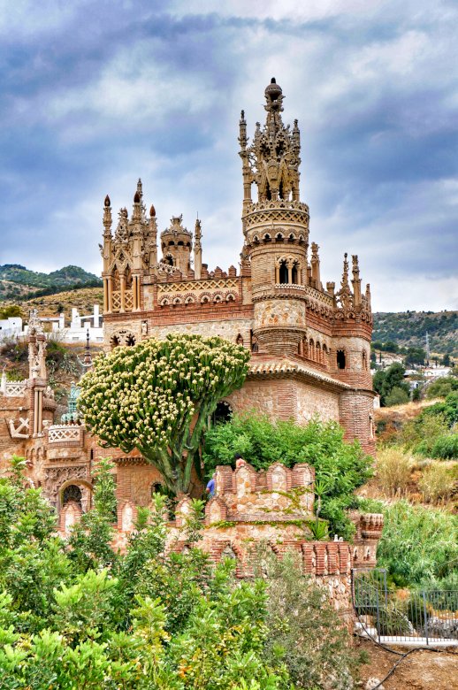 Zamek Colomares w Benalmádena, Hiszpania puzzle online