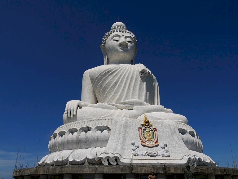 Big Buddha Phuket puzzle online