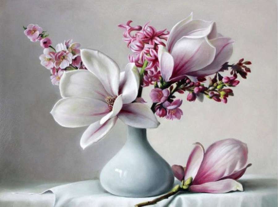 Kwiat magnolii. puzzle online
